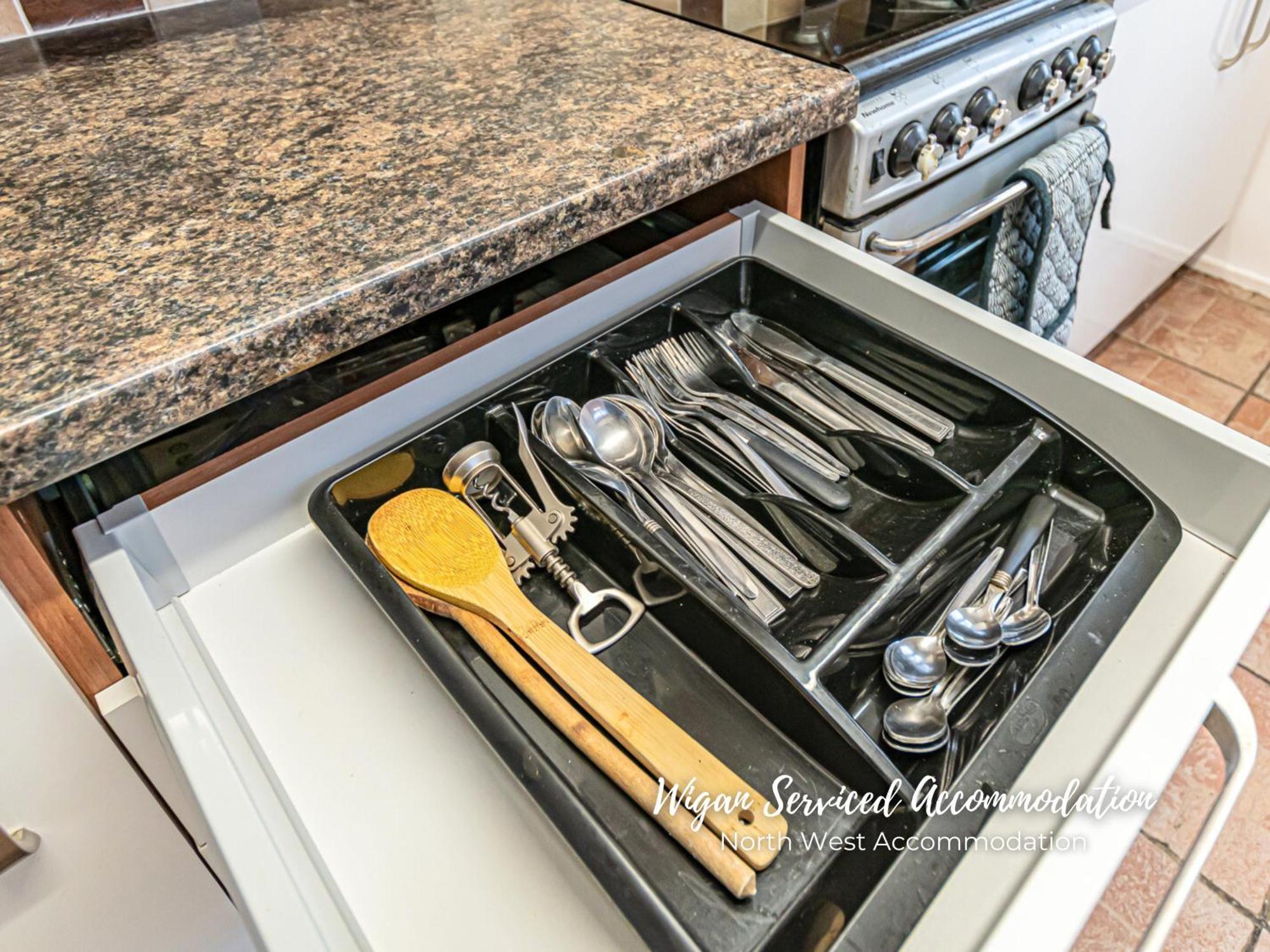 Wigan Serviced Accommodation Экстерьер фото