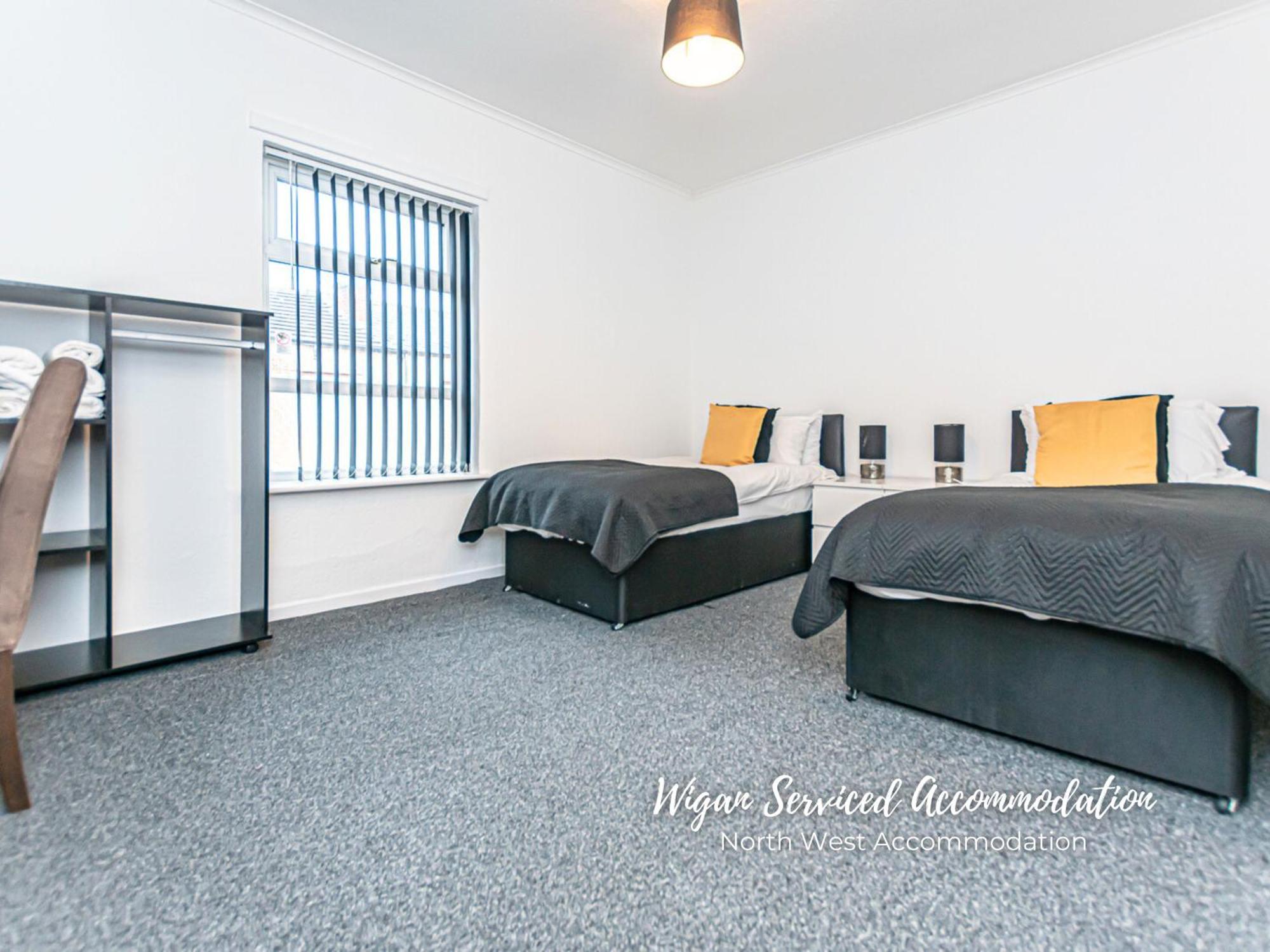 Wigan Serviced Accommodation Экстерьер фото
