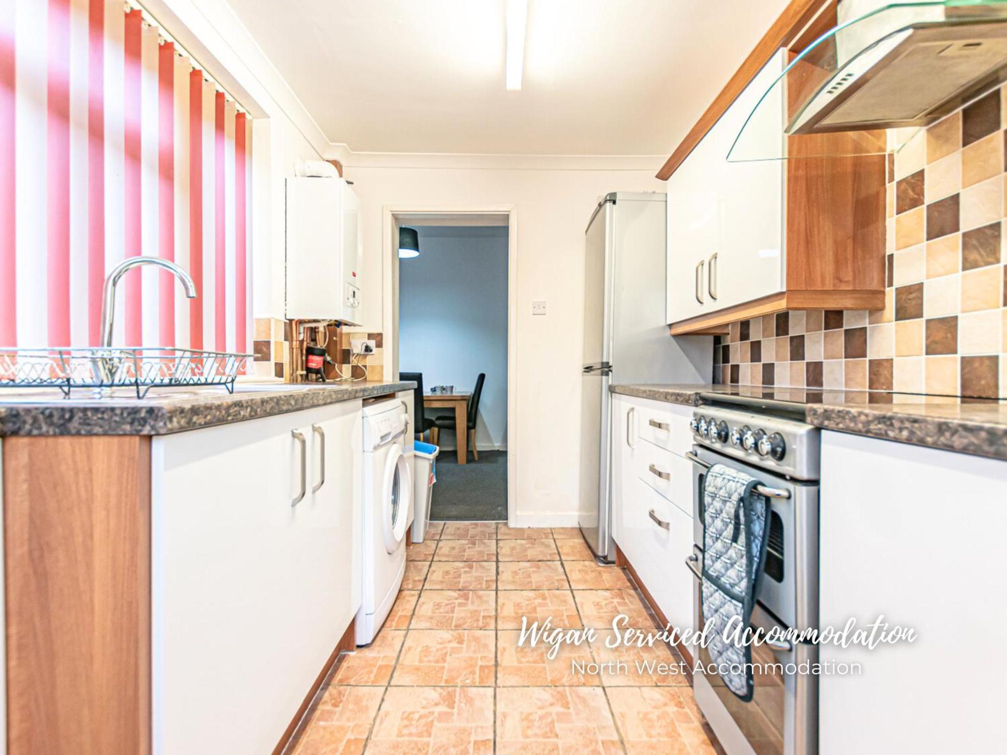 Wigan Serviced Accommodation Экстерьер фото