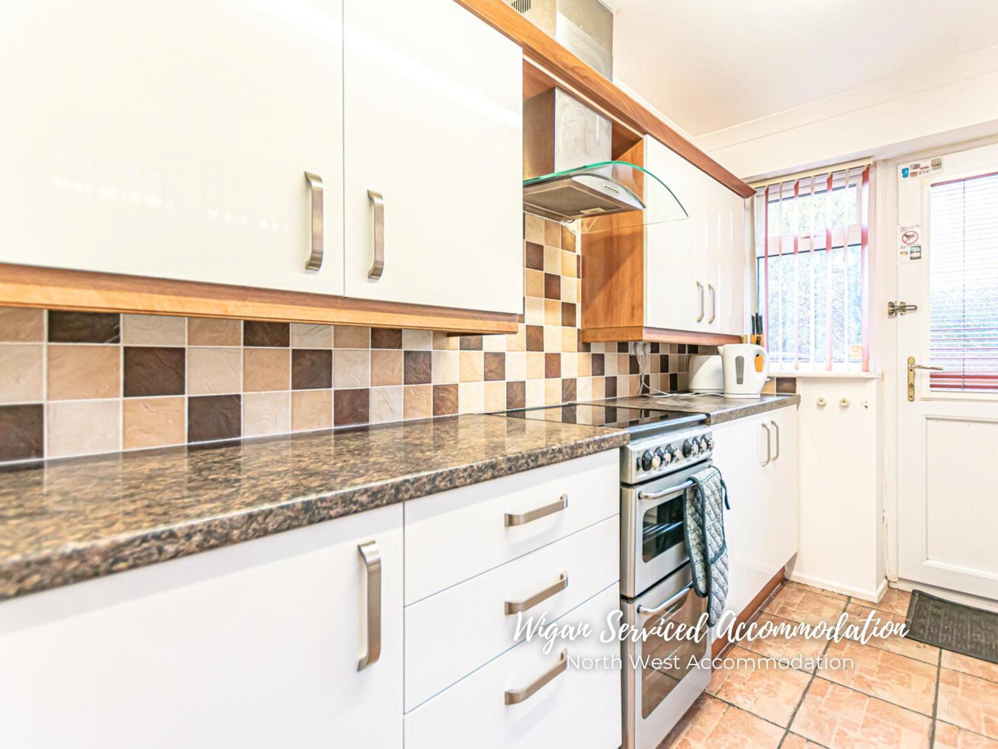 Wigan Serviced Accommodation Экстерьер фото