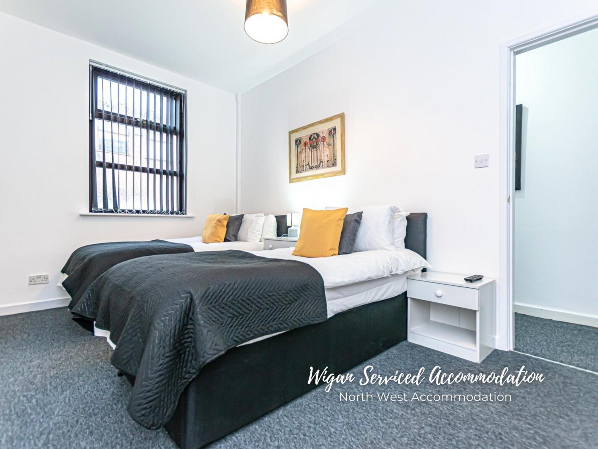 Wigan Serviced Accommodation Экстерьер фото